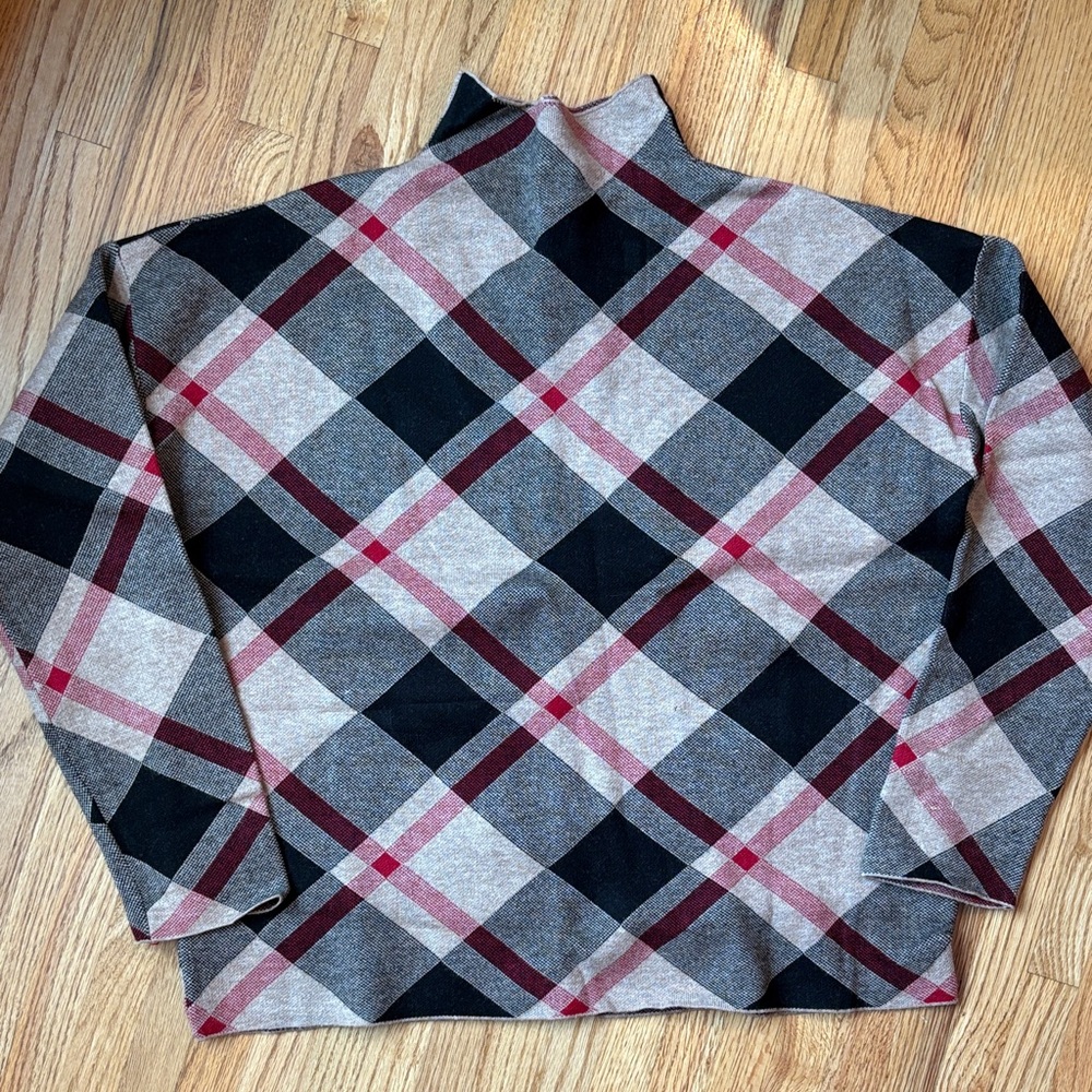 Rachel Zoe large Black and Tan Argyle Sweater